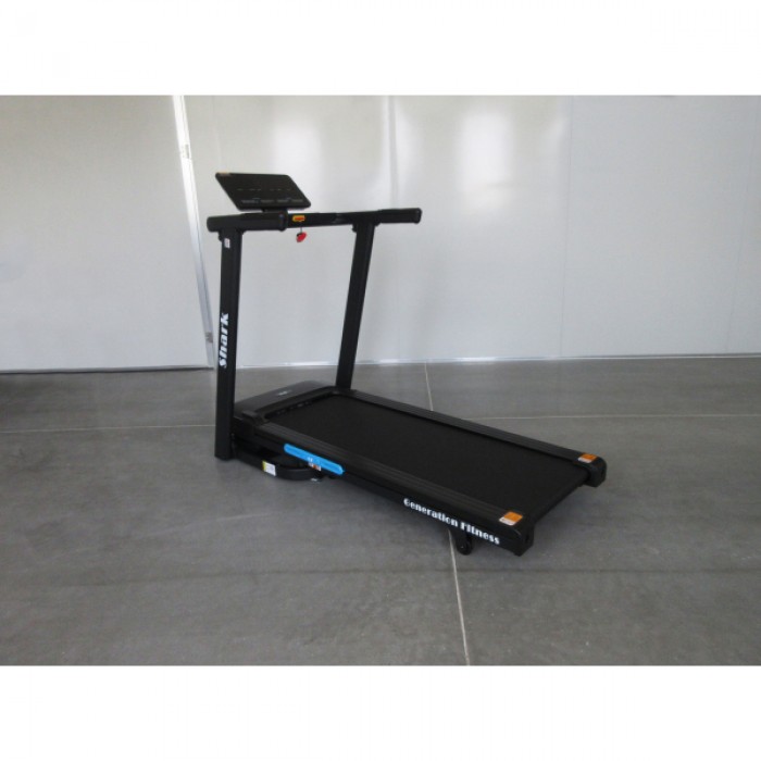 Беговая дорожка Generation Fitness Shark iConsole
