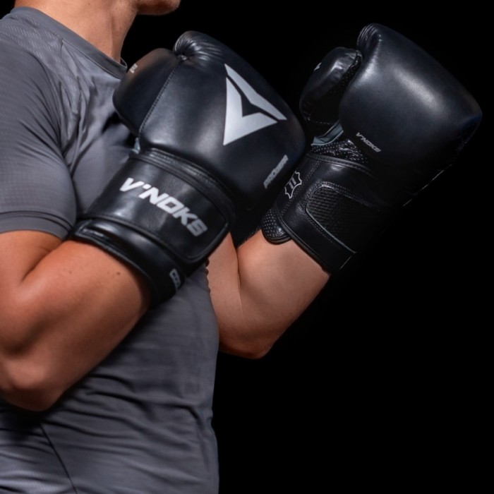 Боксерські рукавички V'Noks Futuro Tec 16 ун.