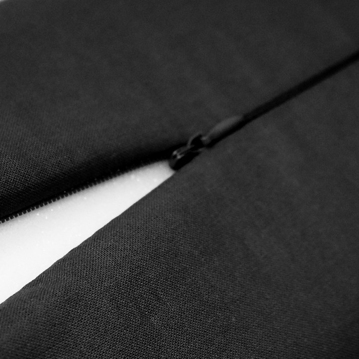 Коврик акупунктурный с валиком SportVida Аппликатор Кузнецова 66 x 40 см SV-HK0408 Black/Violet