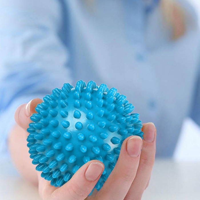 Массажный мяч с шипами Springos Spike Ball 7 см FA0020